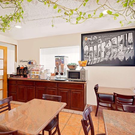 Super 8 By Wyndham Yucca Val/Joshua Tree Nat Pk Area Motel Yucca Valley Dış mekan fotoğraf
